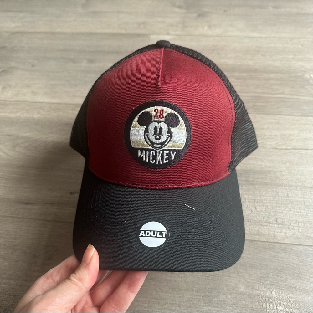 Mickey Mouse trucker ball cap - one size/adjustable